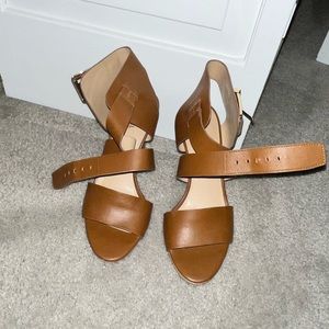 Michael Kors Comfortable sandal heels. Worn once. Camel/brown color.